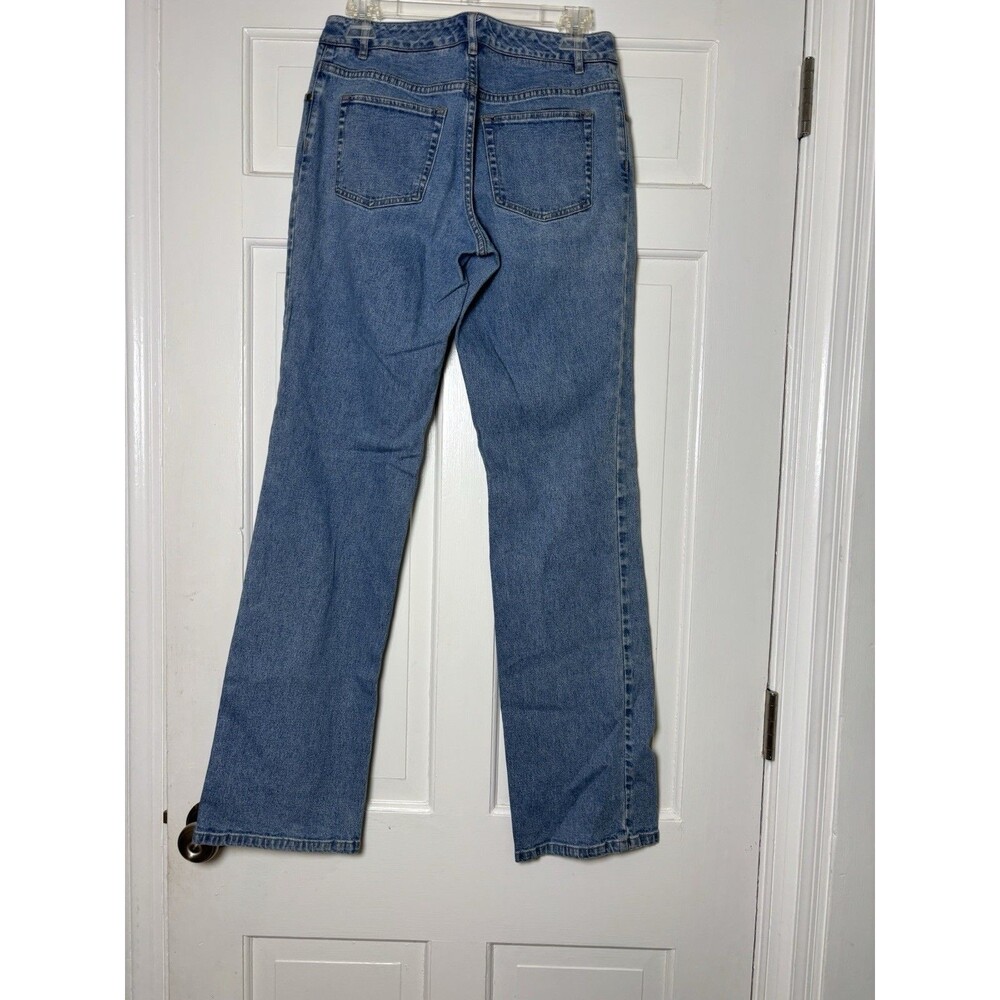 Tahari Tailored Classic Bootcut Mid Rise Lightwash Jeans Size 6 - Picture 3 of 7